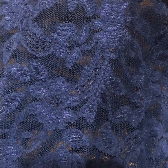 Long Sleeve Blue Lace Top - Picture 4 of 6